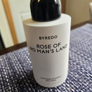 Byredo Rose of No Man's Land Body Lotion - Black and White